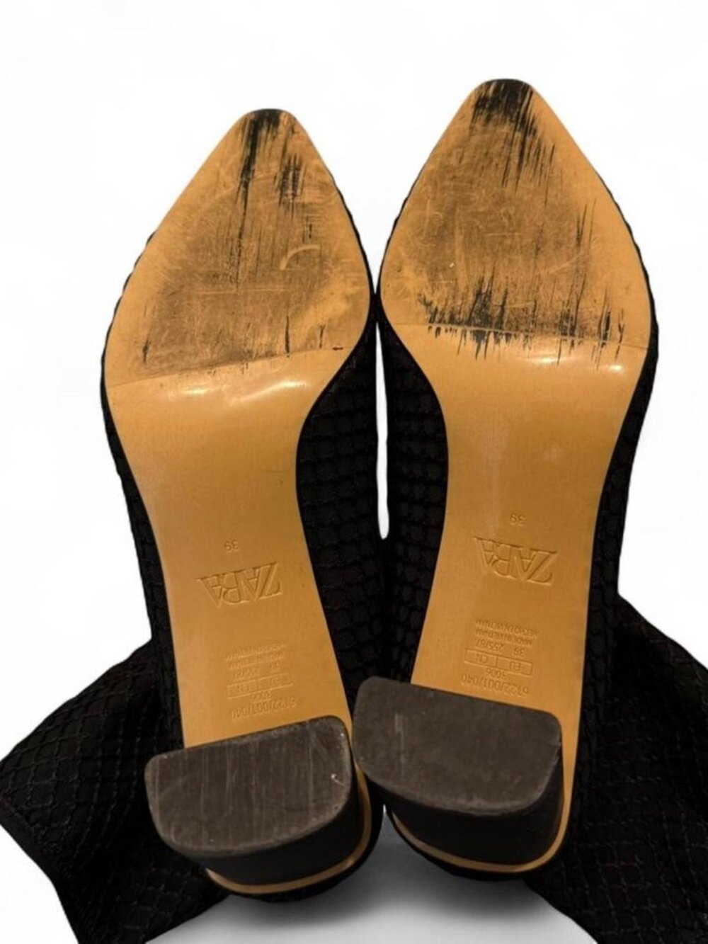 Zara black lace up boots with a chunky heel - Picture 2 of 6